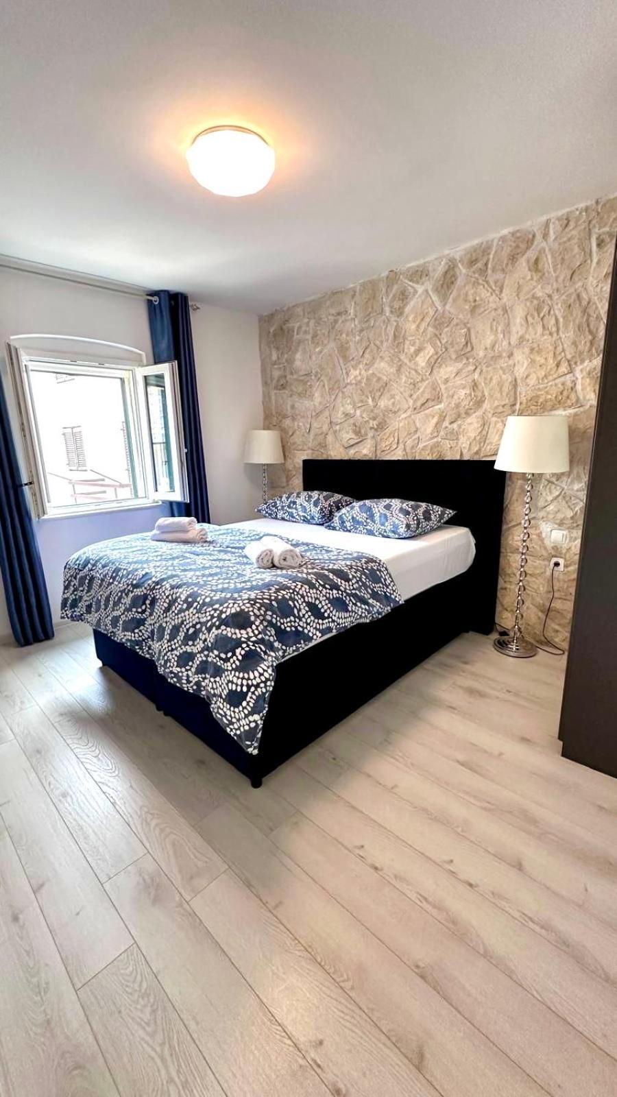 Apartment Vijoleta In City Centre Split Exterior foto